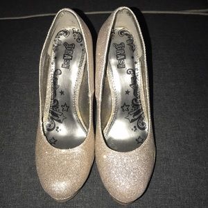 Brash Size 8 Sparkle Heels